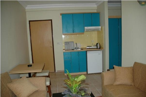 Basils Hotel apartamentowy