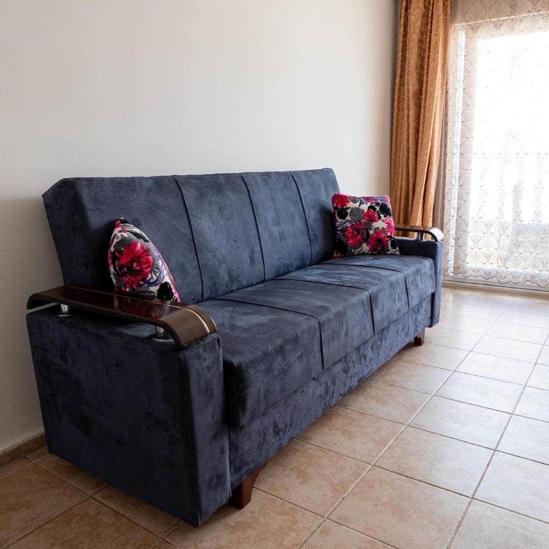 Basils Hotel apartamentowy 2*