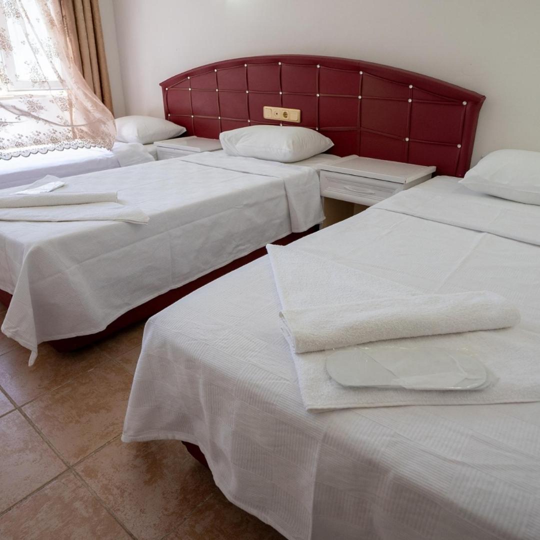 Hotel apartamentowy Basils